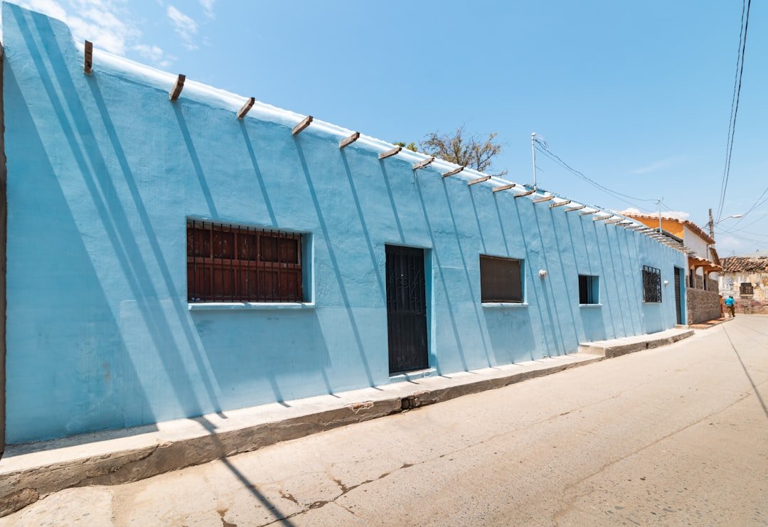 Cuándo y cómo pintar la fachada exterior de una vivienda